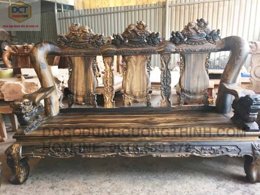 Triện 14 Mun sọc chạm Nghê