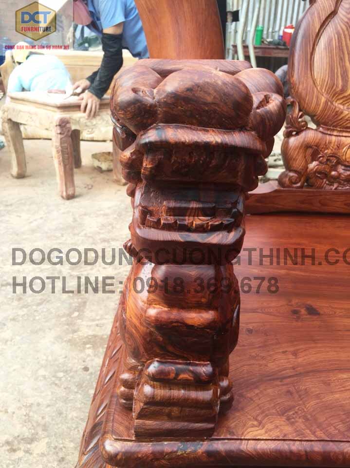 Salon gỗ cẩm