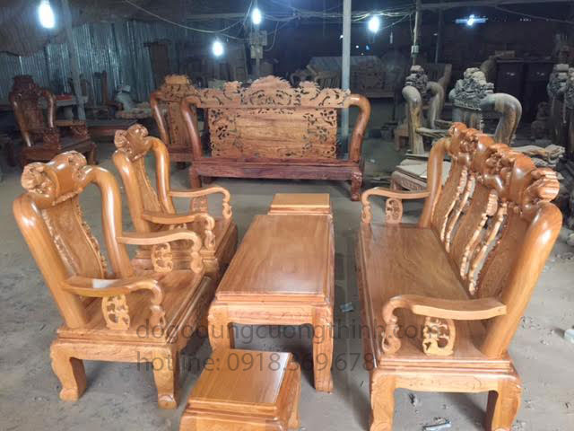 bàn ghế chạm đào