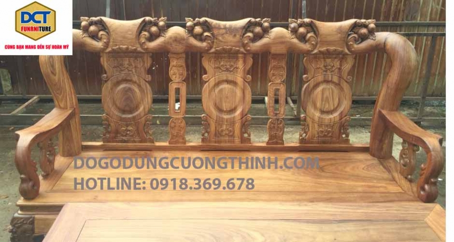 ban ghe phong khách
