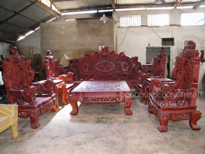 bàn ghế hương chạm rồng đỉnh