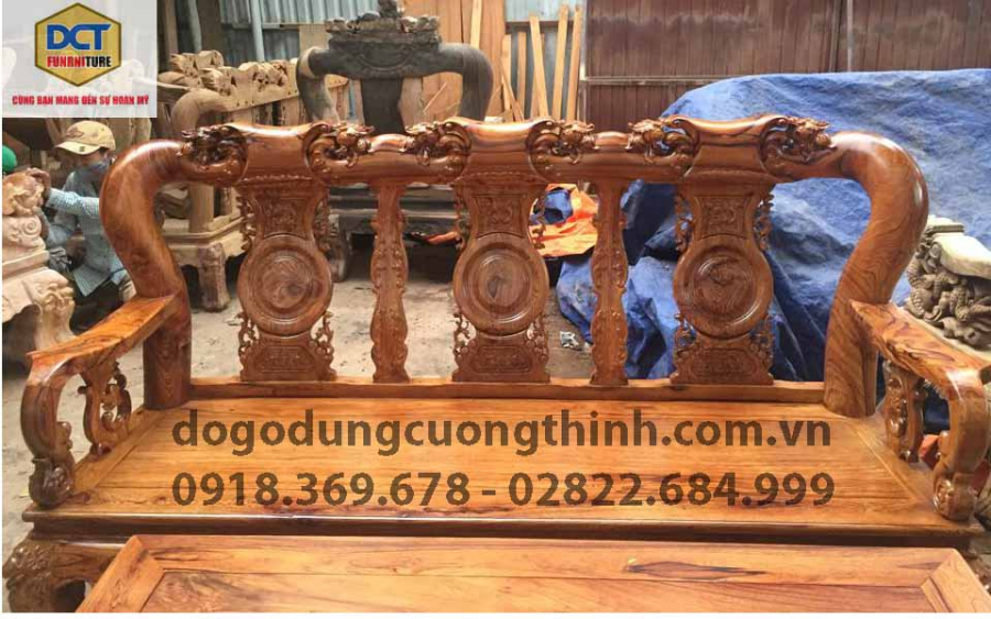 ghe cam lai cham dao