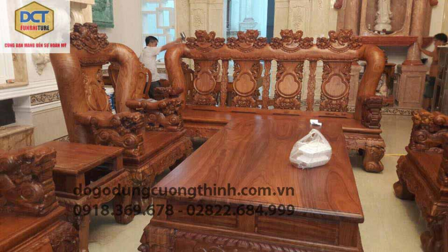 salon gỗ hương tay lớn