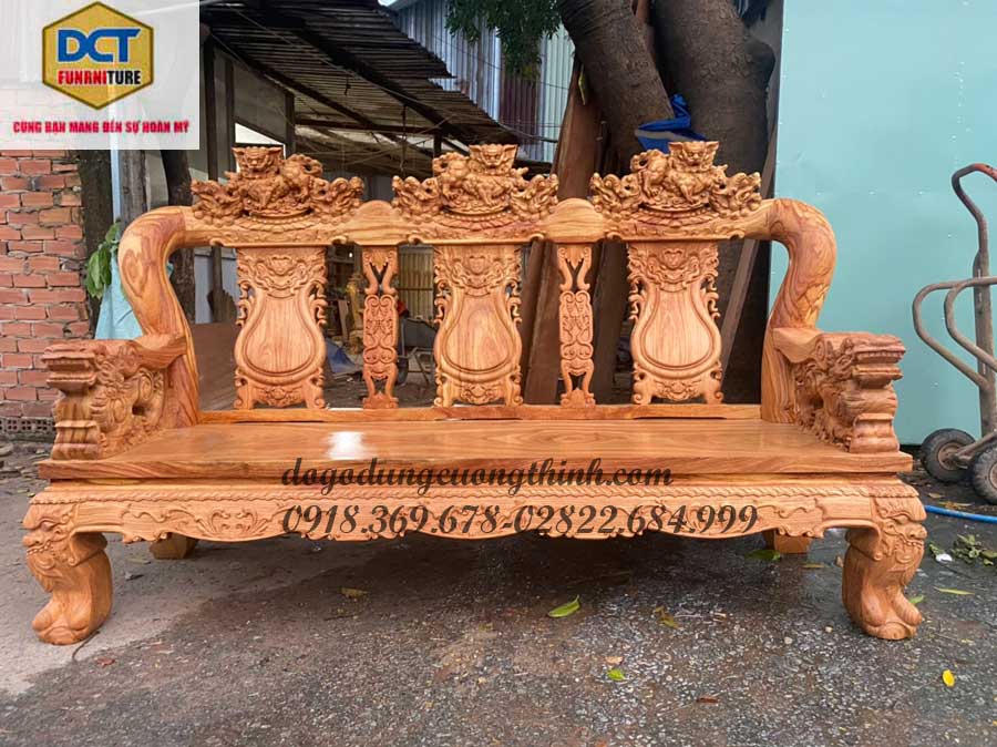salon phong khach tay 14 cham nghe