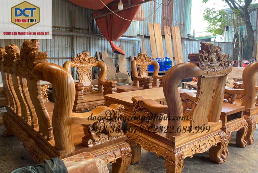 salon phong khach tay 14 cham nghe