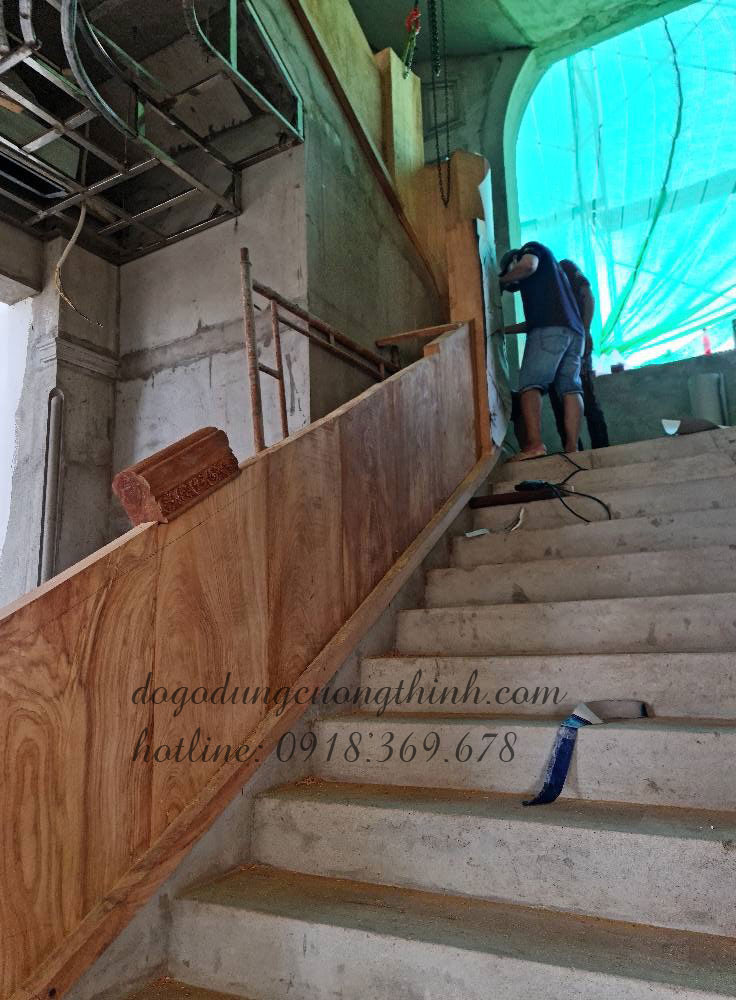 cau-thang-go-go-do-co-dien