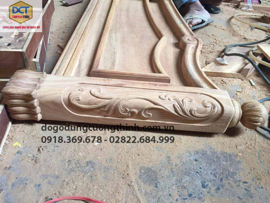 giuong ngu co dien