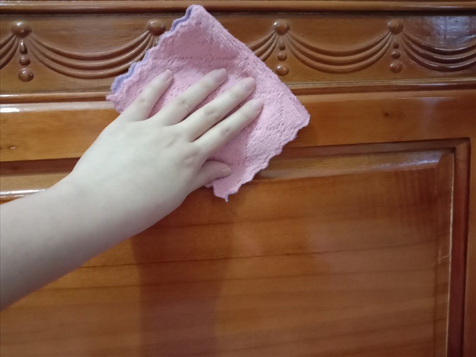 Vệ sinh và bảo dưỡng đồ gỗ nội thất