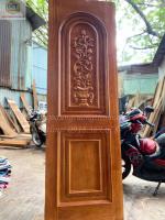 Mẫu cửa phòng tân cổ điển gỗ gõ đỏ CP53DG cao cấp