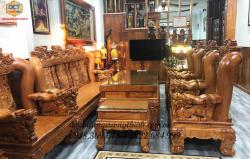 bàn ghế chạm nghê hoành tráng