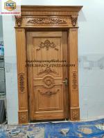 Mẫu cửa phòng tân cổ điển cao cấp đẹp mãi với thời gian