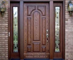 Mẫu cửa đi tân cổ điển cánh lệch CP52