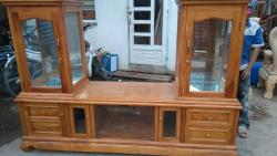 Kệ tivi gỗ gõ đỏ tự nhiên đẹp