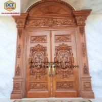 MẪU CỬA PHÒNG KHÁCH HAI CÁNH MÃI VÒM CAO CẤP CC52