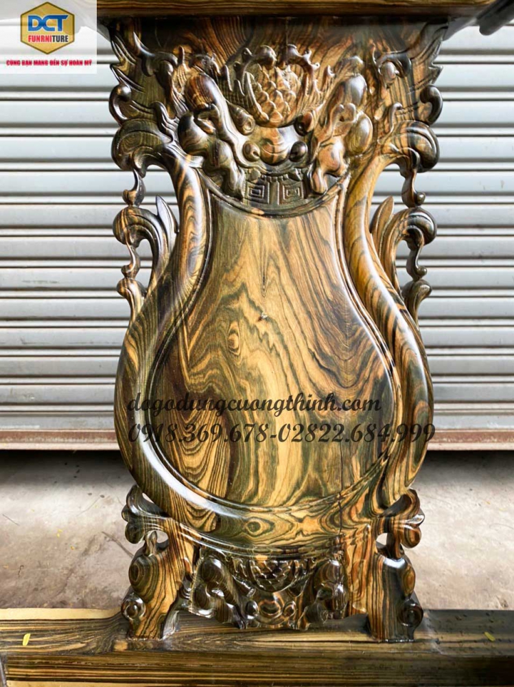 salon gỗ mun tay 14 chạm nghê