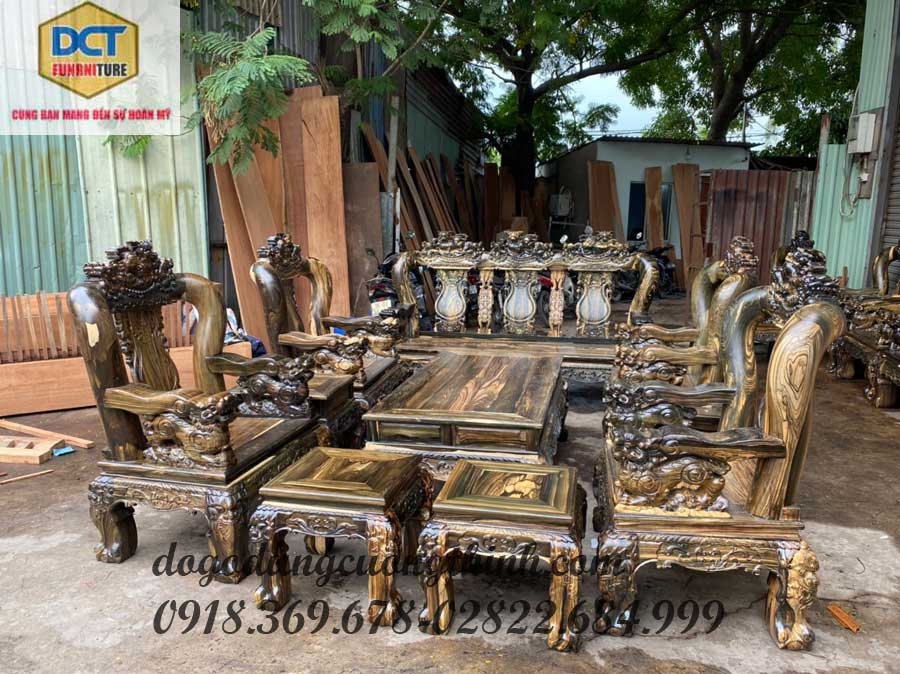 salon gỗ mun tay 14 chạm nghê