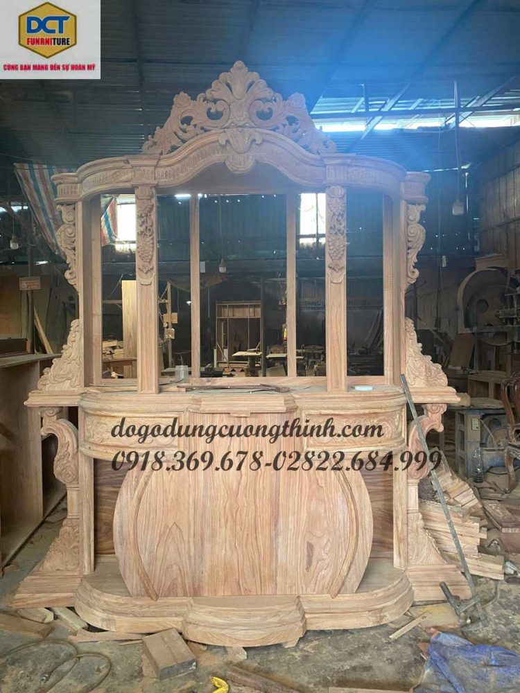 tu rươu co dien cao cap