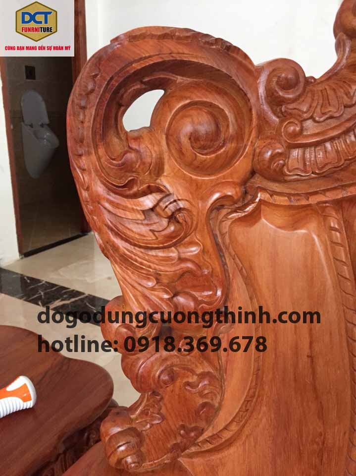 gõ đỏ hoa lá tây